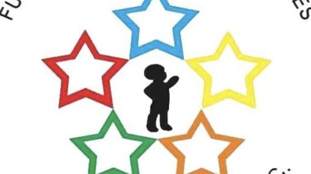 LOGO SONRISAS DE CRISTAL